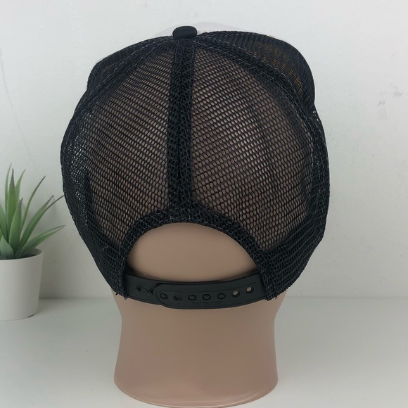 Vans Off The Wall Black & White Trucker Style Snap Back Baseball Cap - Picture 7 of 16